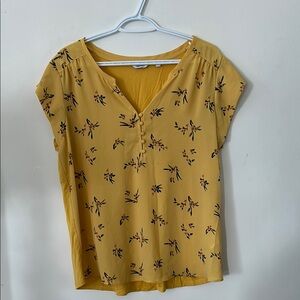 Reitmans Yellow and Blue Blouse with Elegant floral Design